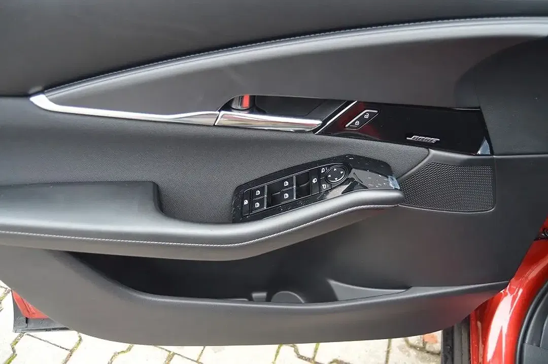 Mazda CX-30 - Thumbnail 14
