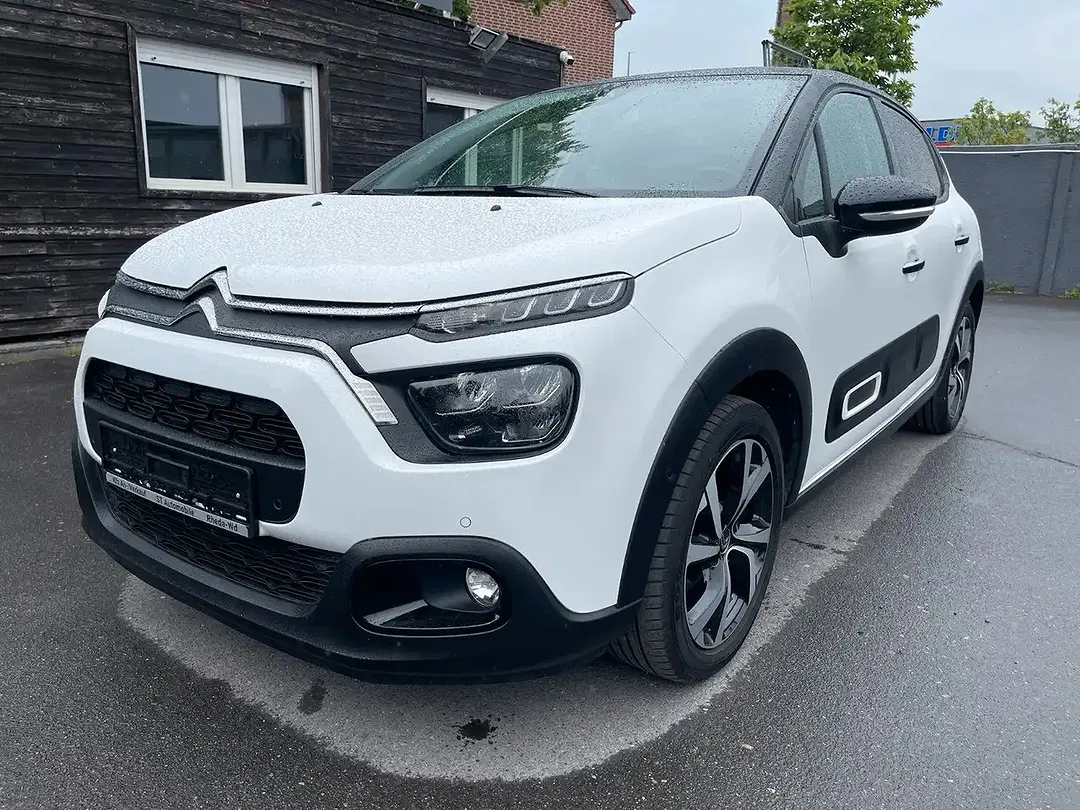 Citroen C3 1.2 PureTech Shine - foto 1