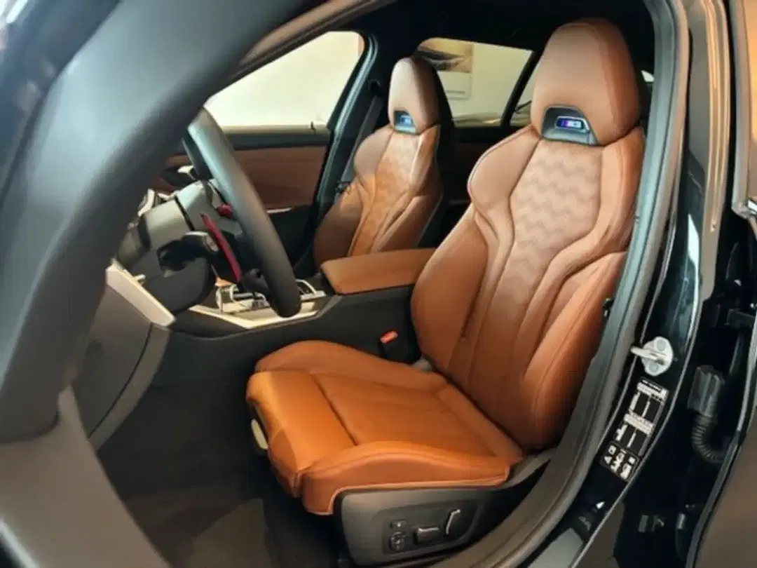 BMW M3 - Thumbnail 10