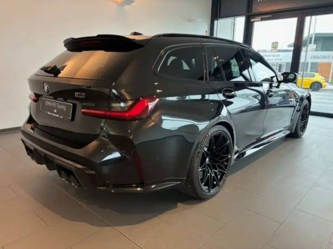 BMW M3 - Thumbnail 4