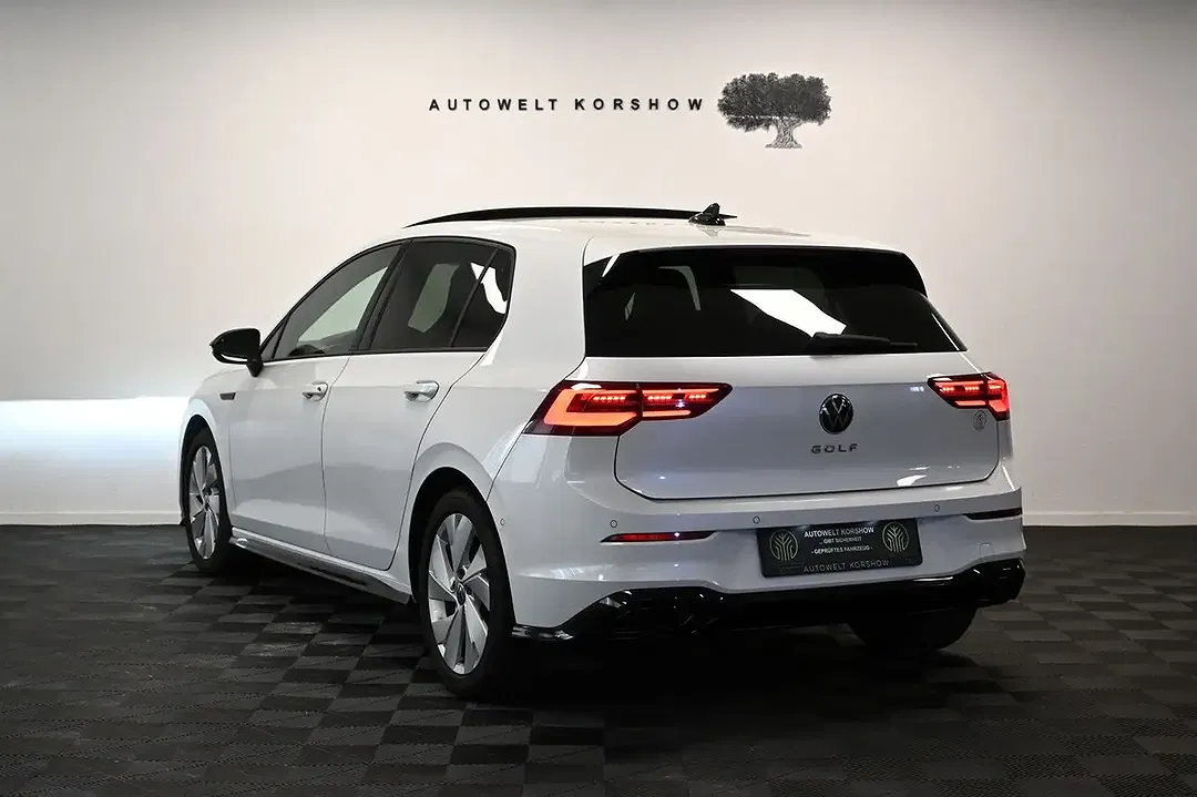 Volkswagen Golf - Thumbnail 9