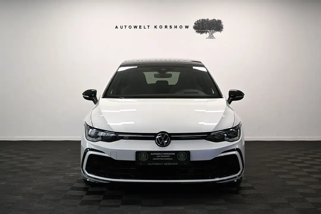 Volkswagen Golf - Thumbnail 2