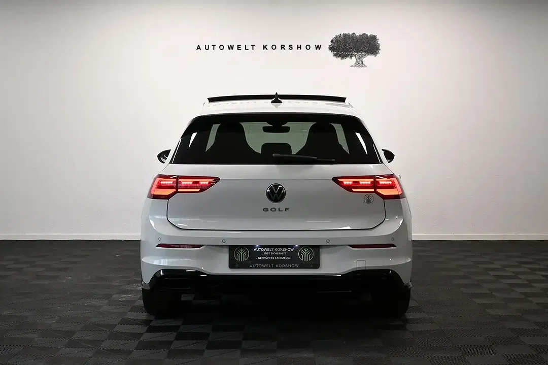 Volkswagen Golf - Thumbnail 5