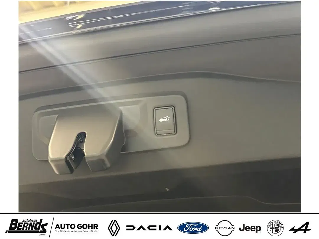 Renault Espace - Thumbnail 10