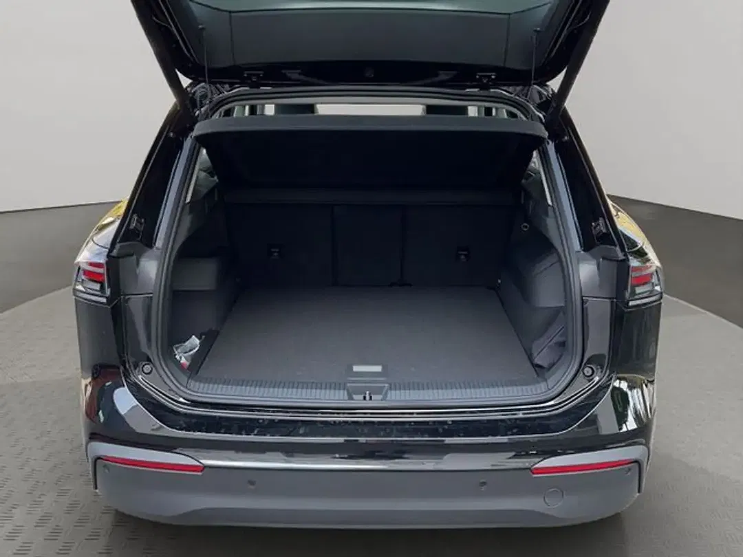 Volkswagen Tiguan - Thumbnail 8