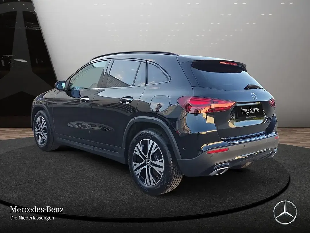 Mercedes-Benz GLA 220 - Thumbnail 9