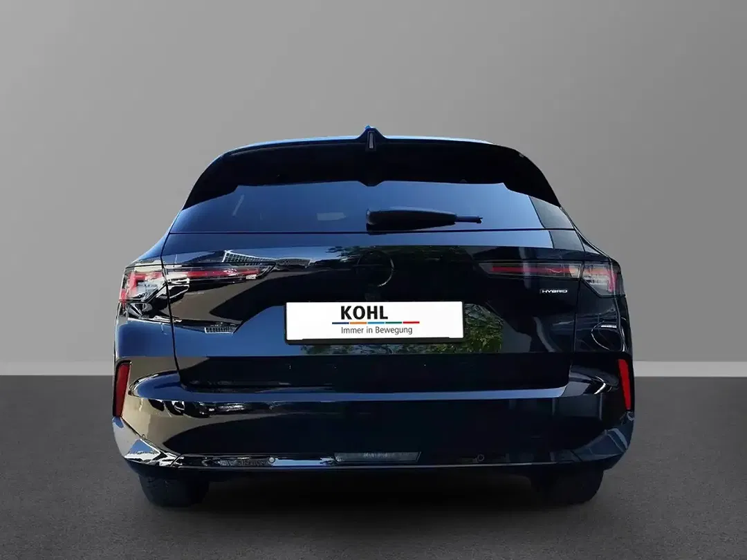 Opel Astra - Thumbnail 3