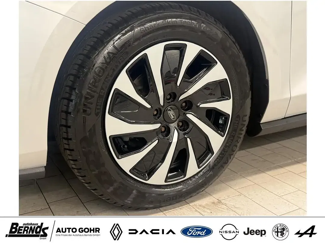 Ford Focus - Thumbnail 28