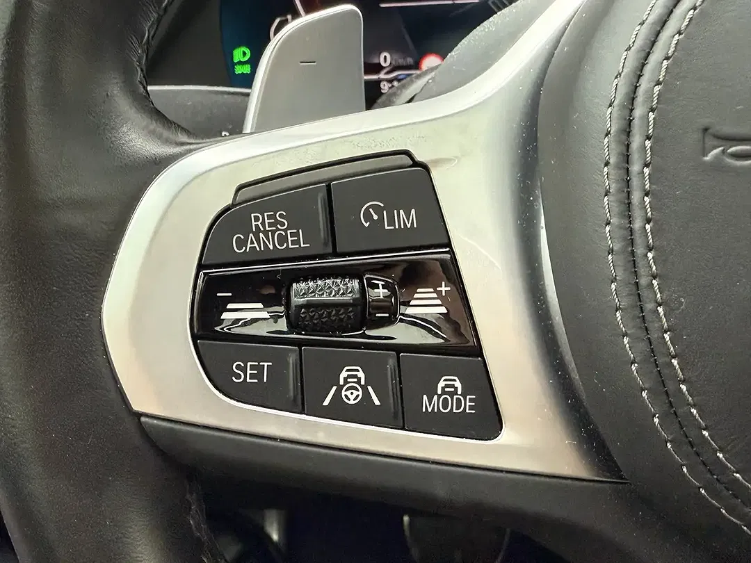 BMW X5 - Thumbnail 22