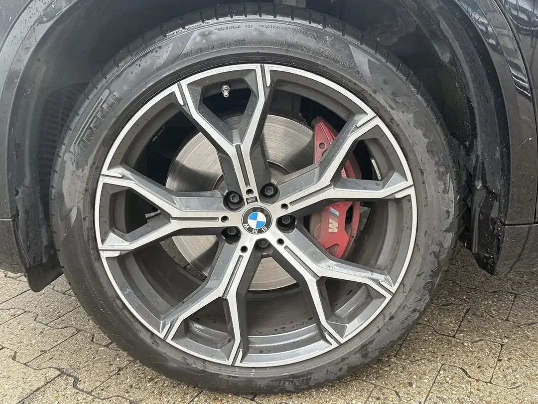 BMW X5 - Thumbnail 28