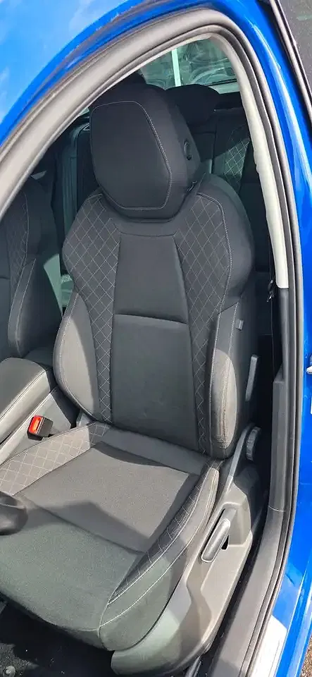 Skoda Karoq - Thumbnail 8