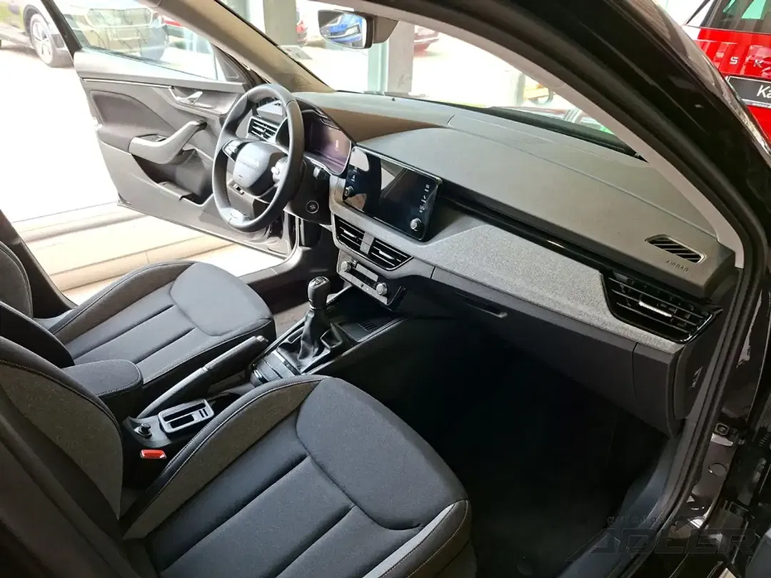 Skoda Kamiq - Thumbnail 7