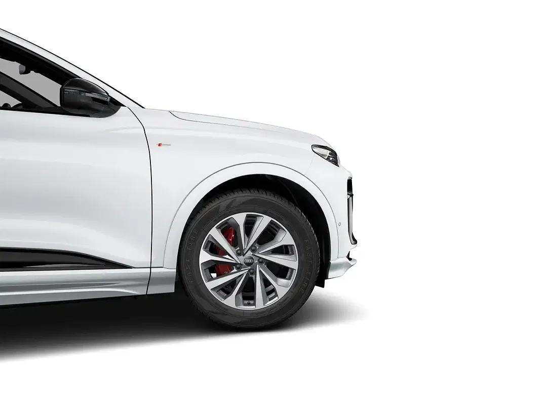 Audi Q6 e-tron - Thumbnail 2