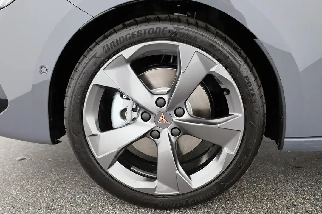 CUPRA Leon - Thumbnail 14