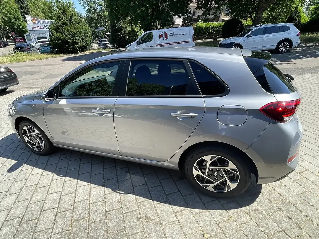 Hyundai i30 - Thumbnail 11