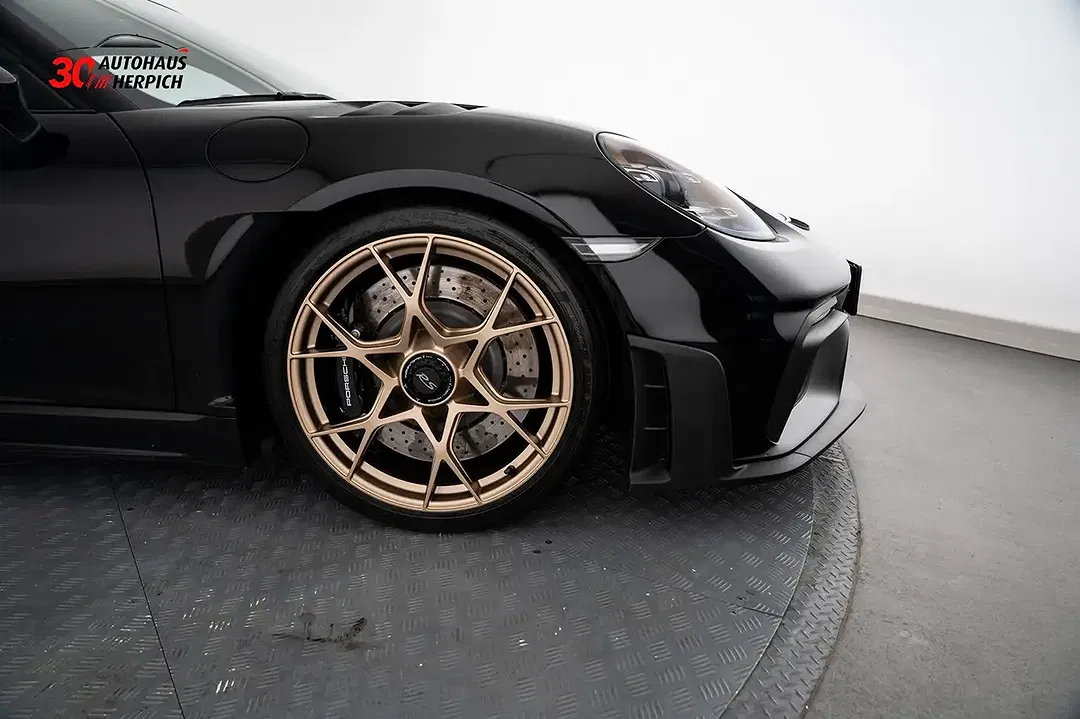 Porsche Cayman - Thumbnail 8