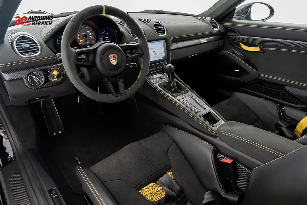 Porsche Cayman - Thumbnail 9