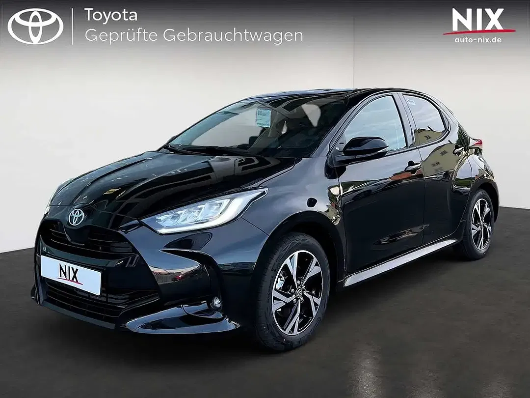 Toyota Yaris - Thumbnail 1