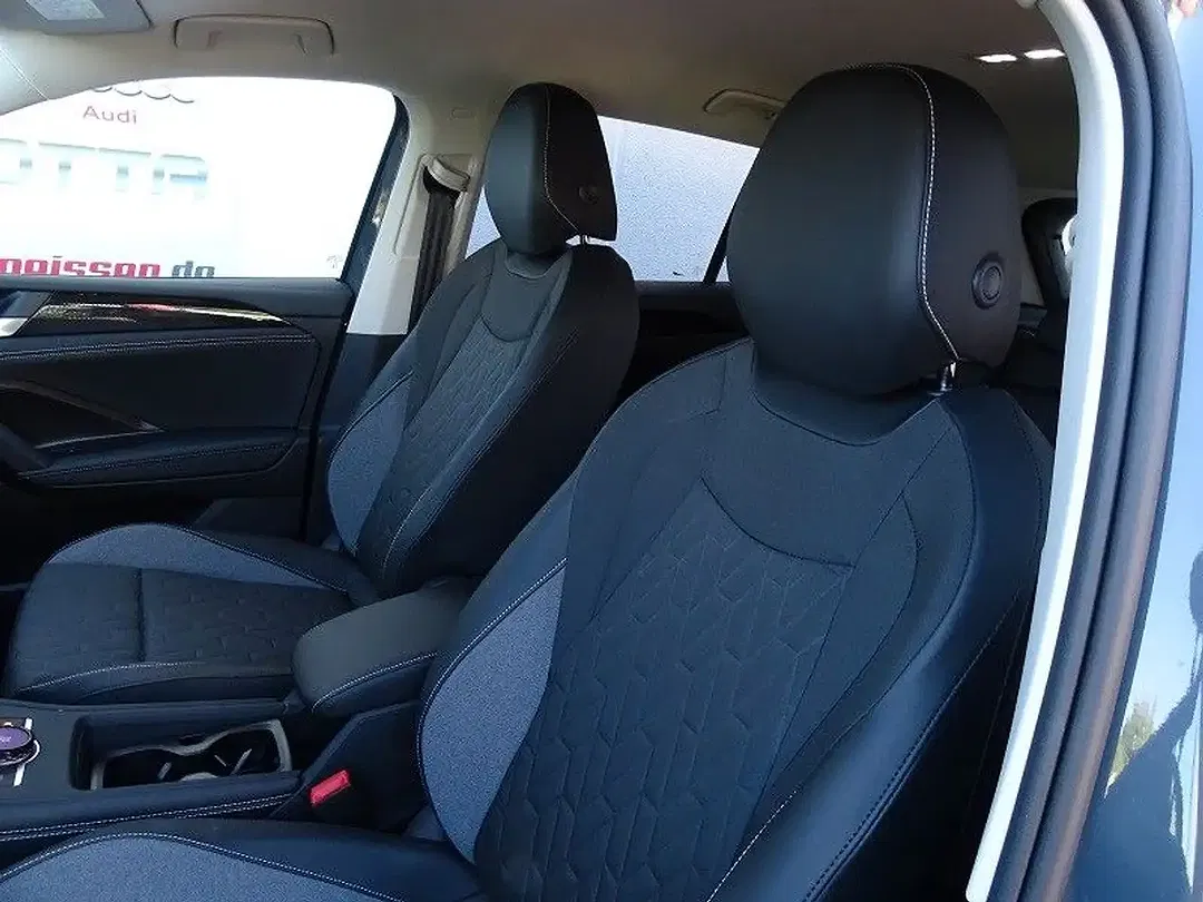 Volkswagen Tiguan - Thumbnail 7