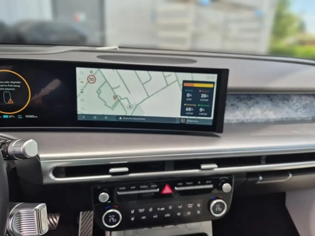 Hyundai IONIQ 9 - Thumbnail 8