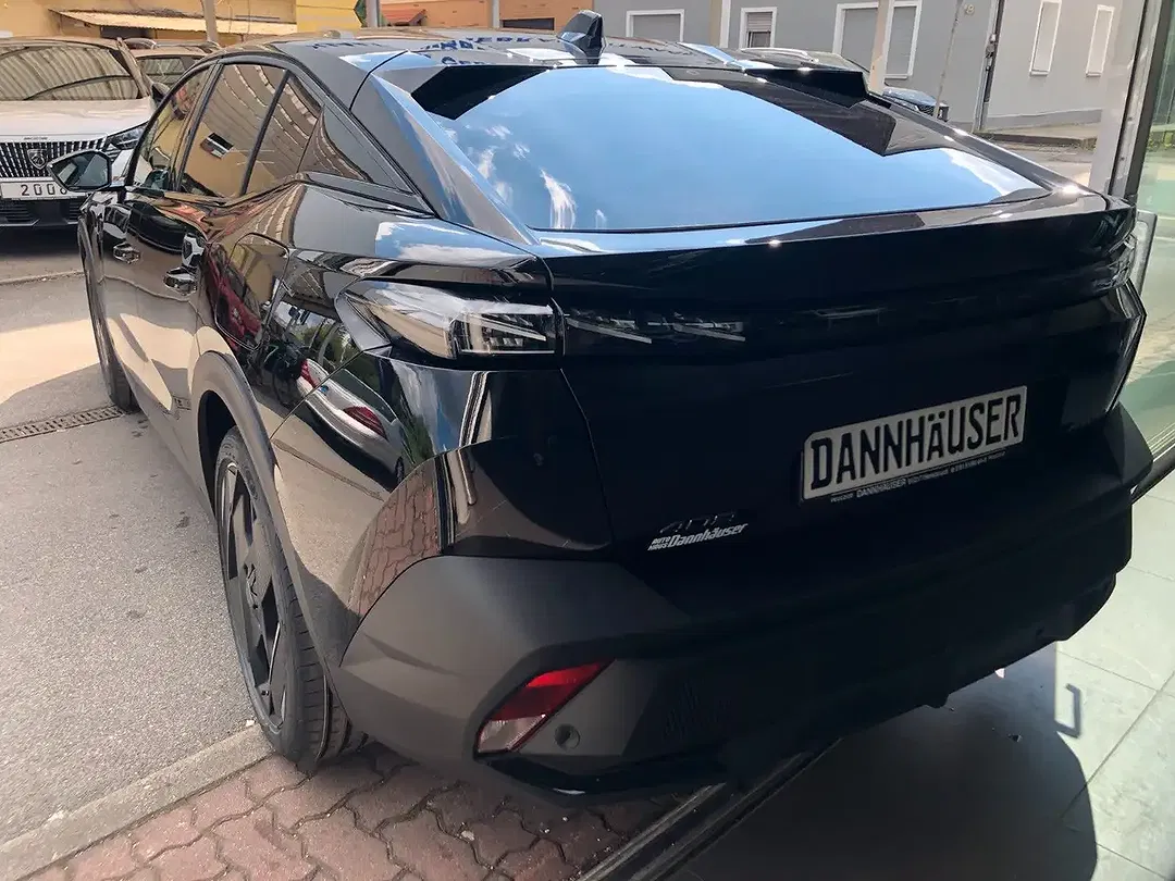 Peugeot 408 - Thumbnail 6