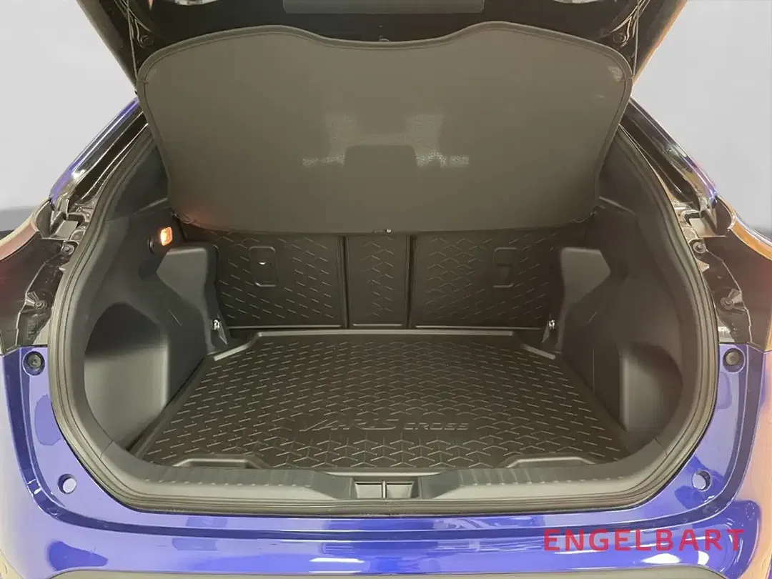 Toyota Yaris Cross - Thumbnail 12