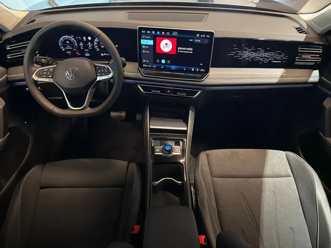 Volkswagen Tiguan - Thumbnail 11