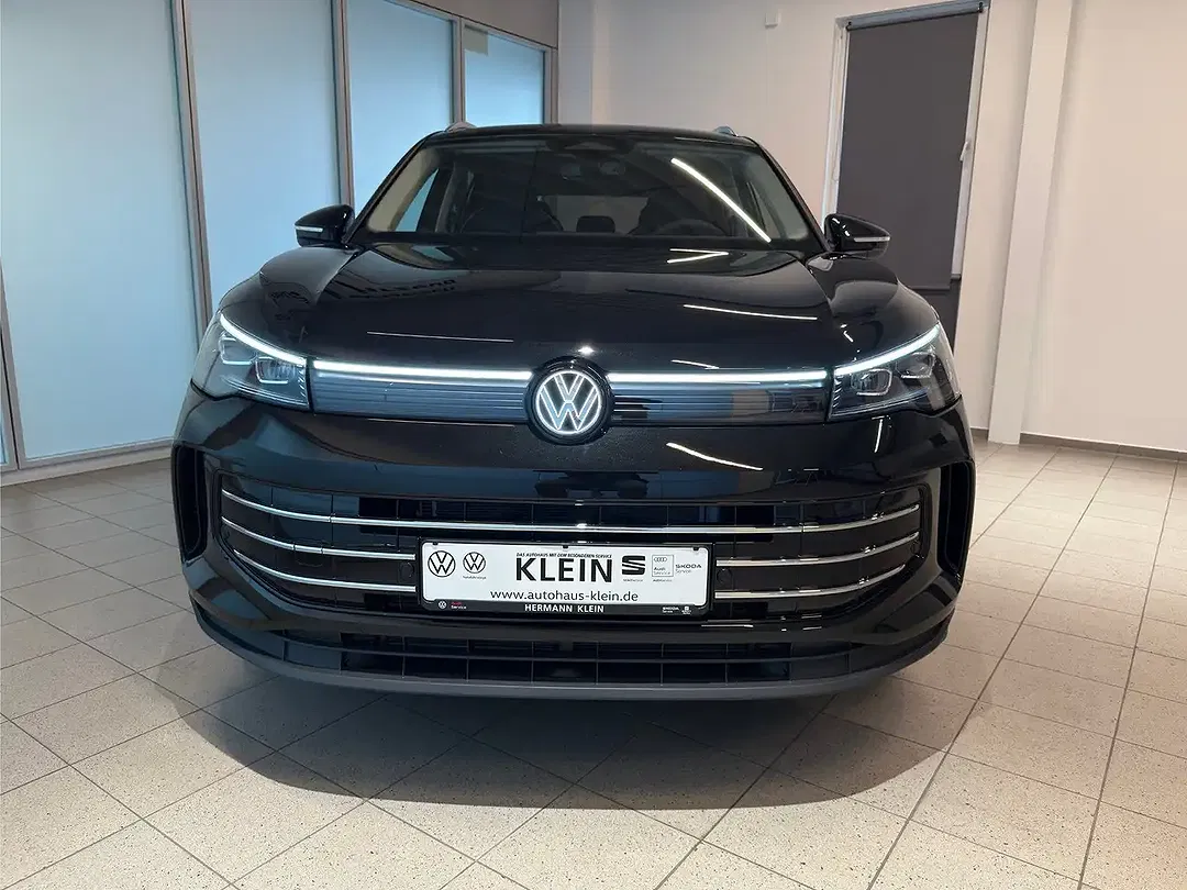 Volkswagen Tiguan - Thumbnail 8