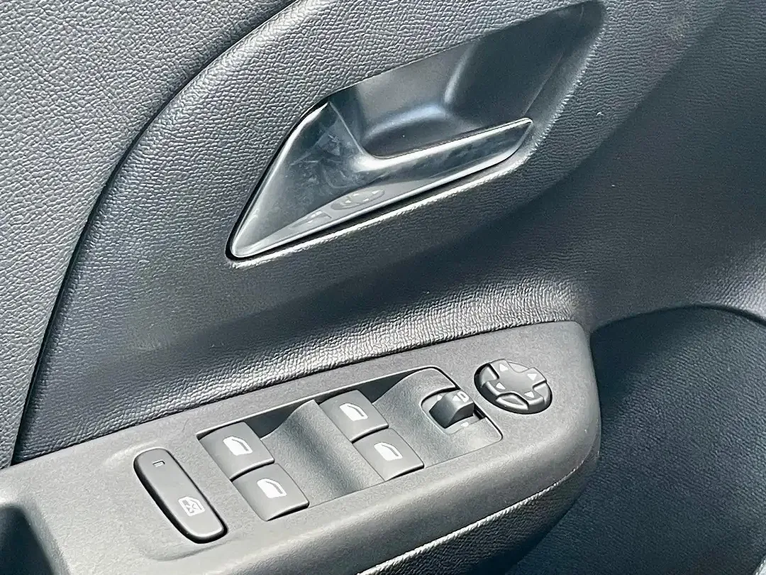 Opel Corsa - Thumbnail 14