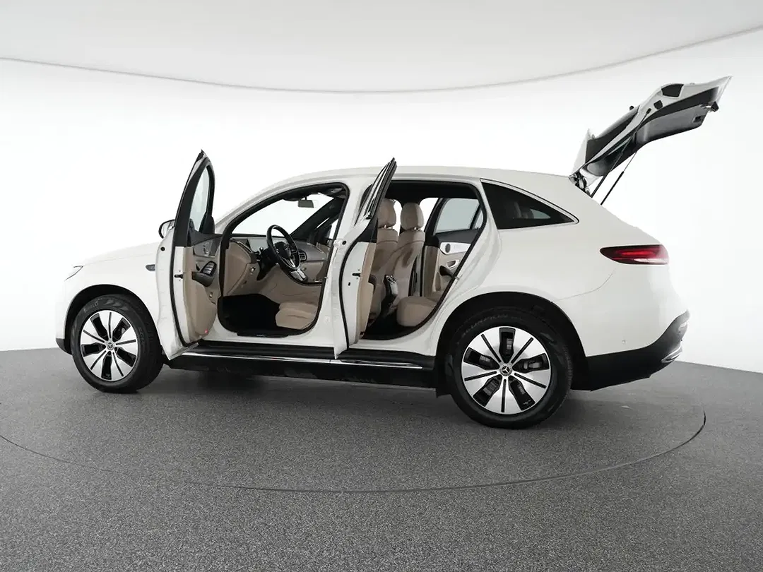 Mercedes-Benz EQC 400 - Thumbnail 14