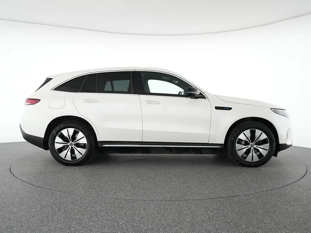 Mercedes-Benz EQC 400 - Thumbnail 5