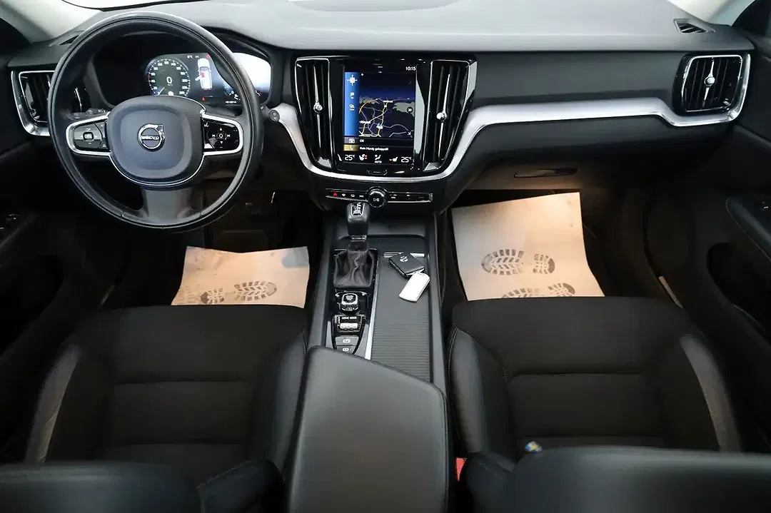 Volvo V60 - Thumbnail 4