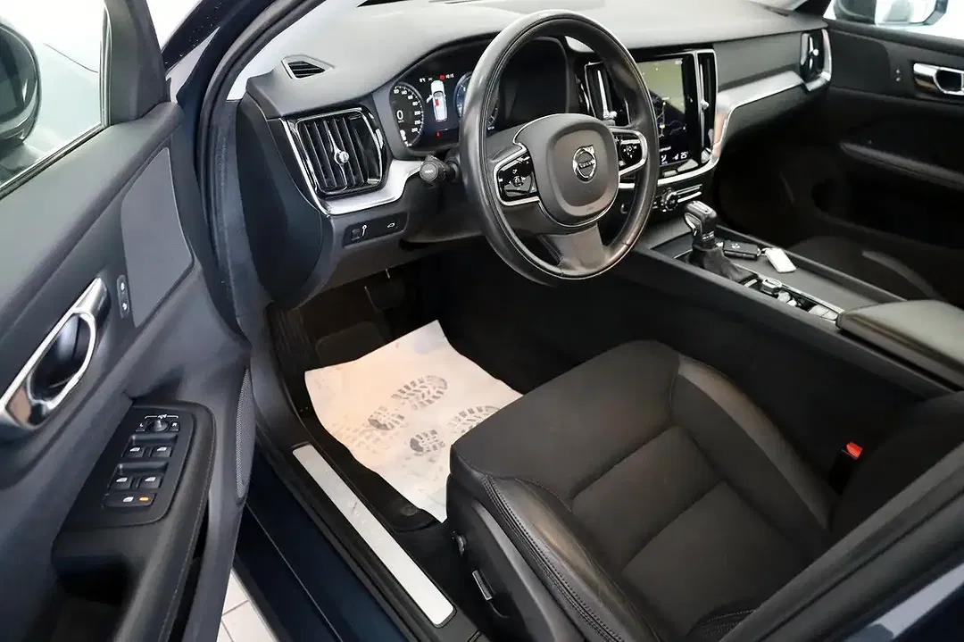 Volvo V60 - Thumbnail 9