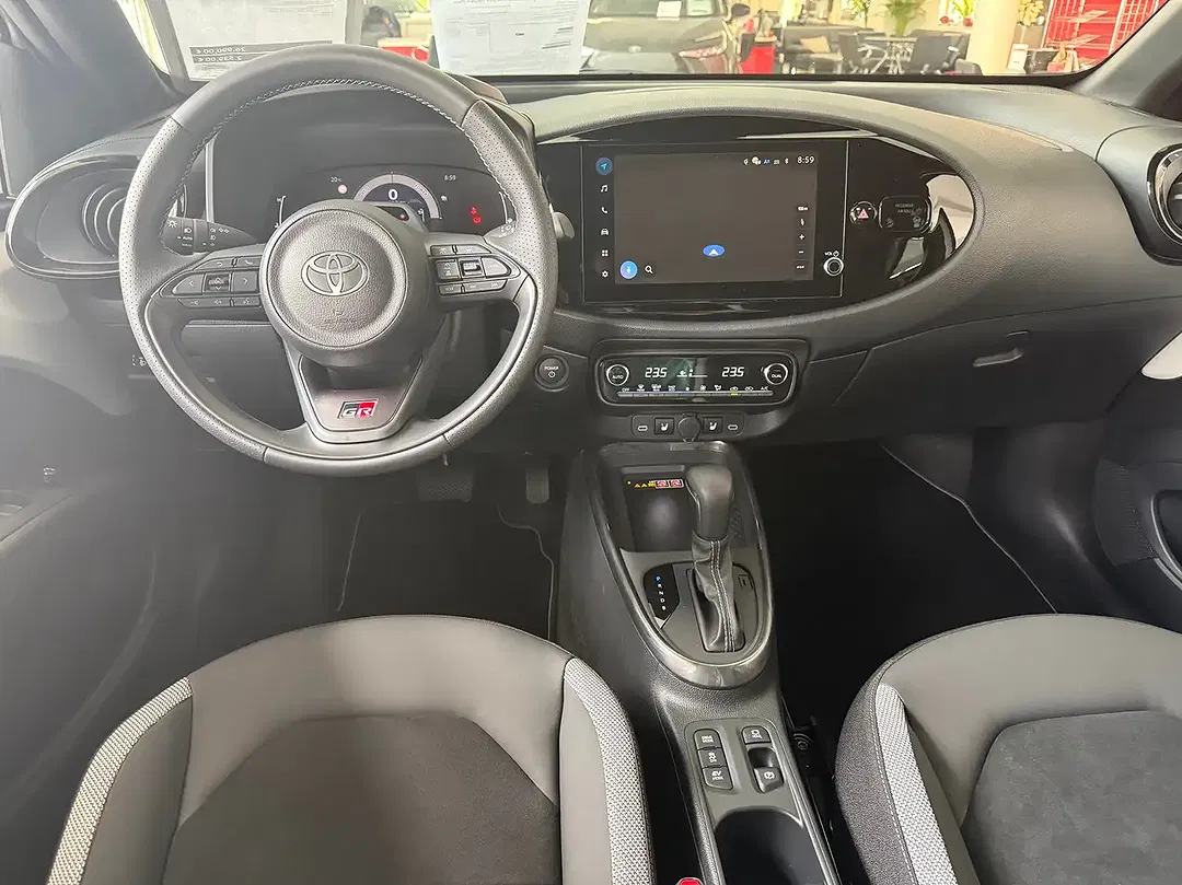 Toyota Aygo X - Thumbnail 10
