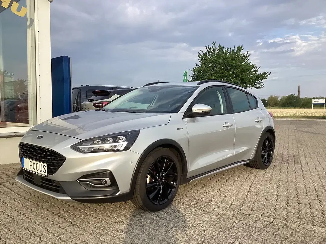 Ford Focus Active - foto 2