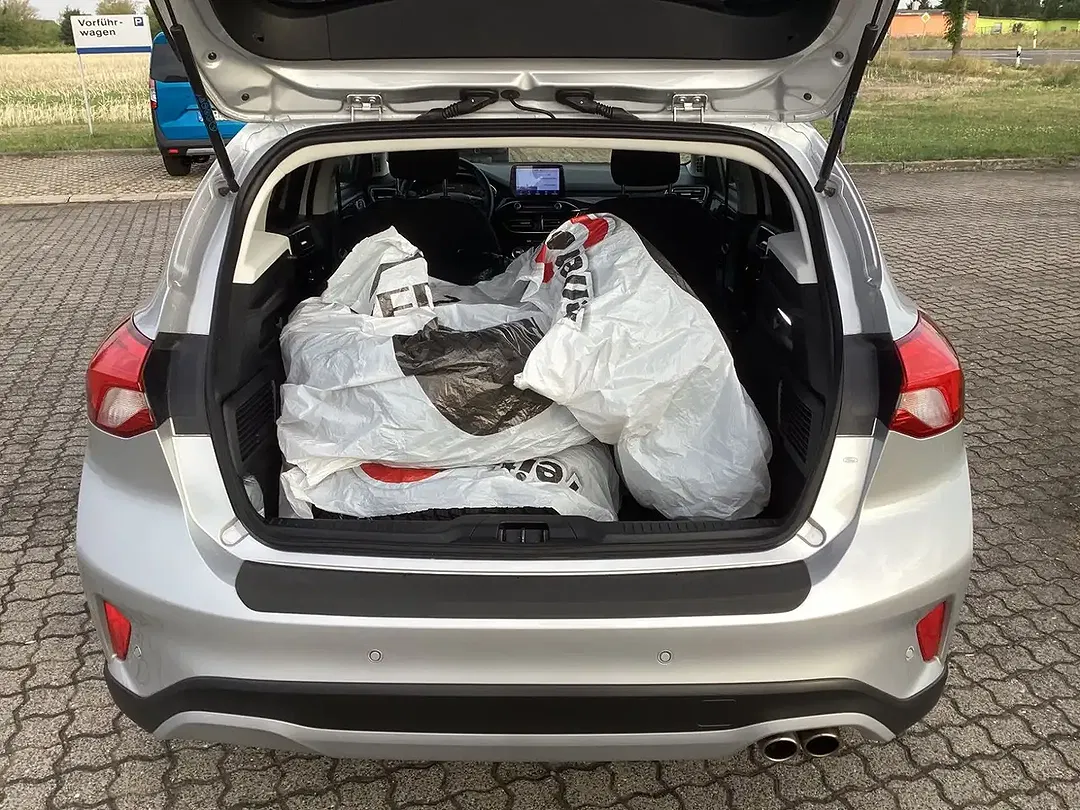 Ford Focus - Thumbnail 9