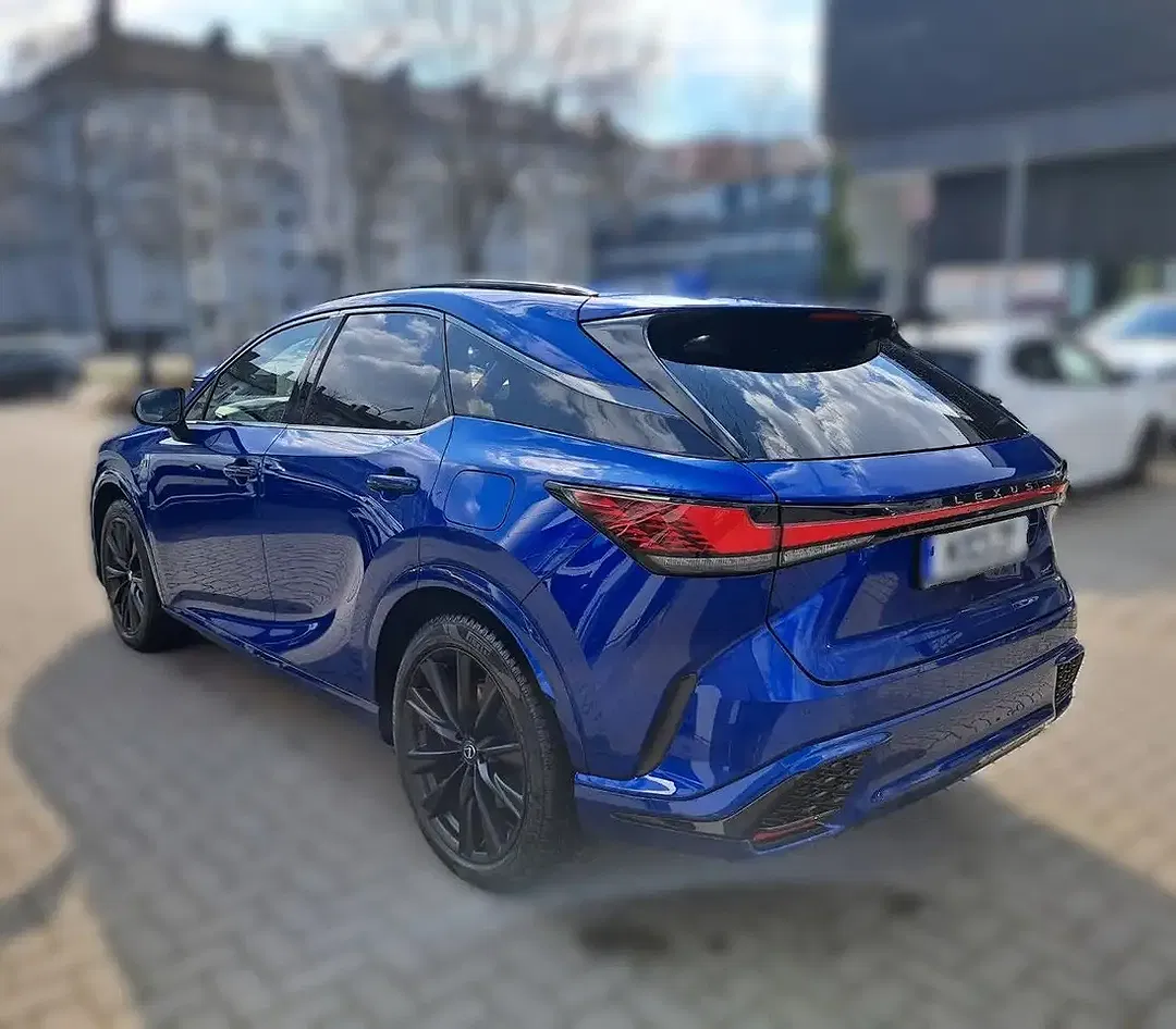 Lexus RX 500h - Thumbnail 3