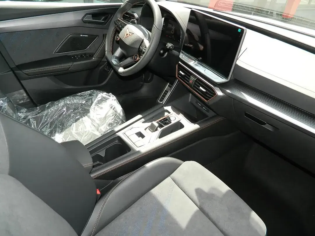 CUPRA Leon - Thumbnail 7