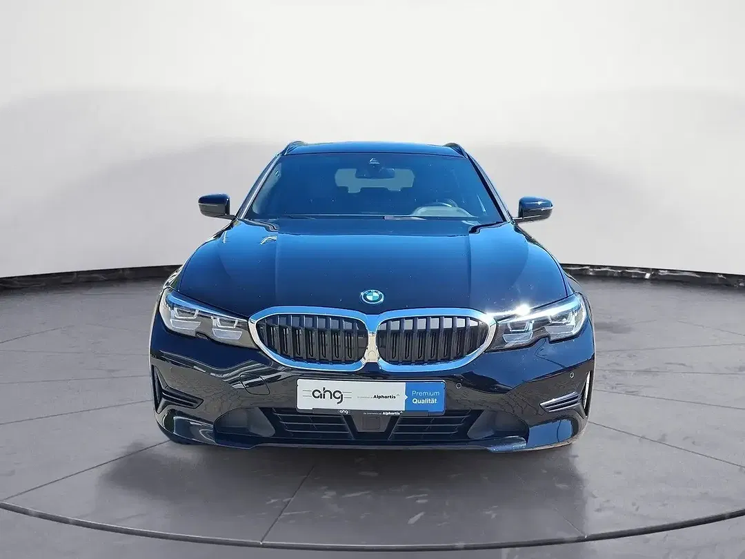 BMW 320 - Thumbnail 8