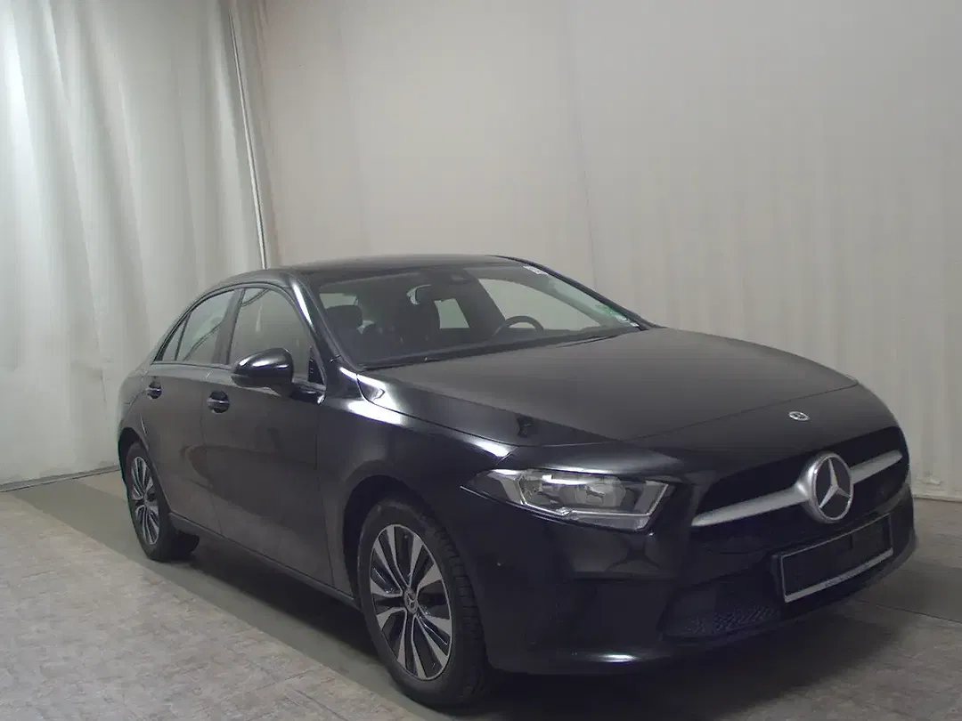 Mercedes-Benz A 250 MBUX - foto 2