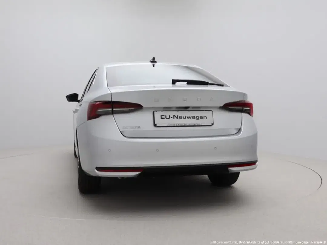 Skoda Octavia - Thumbnail 4
