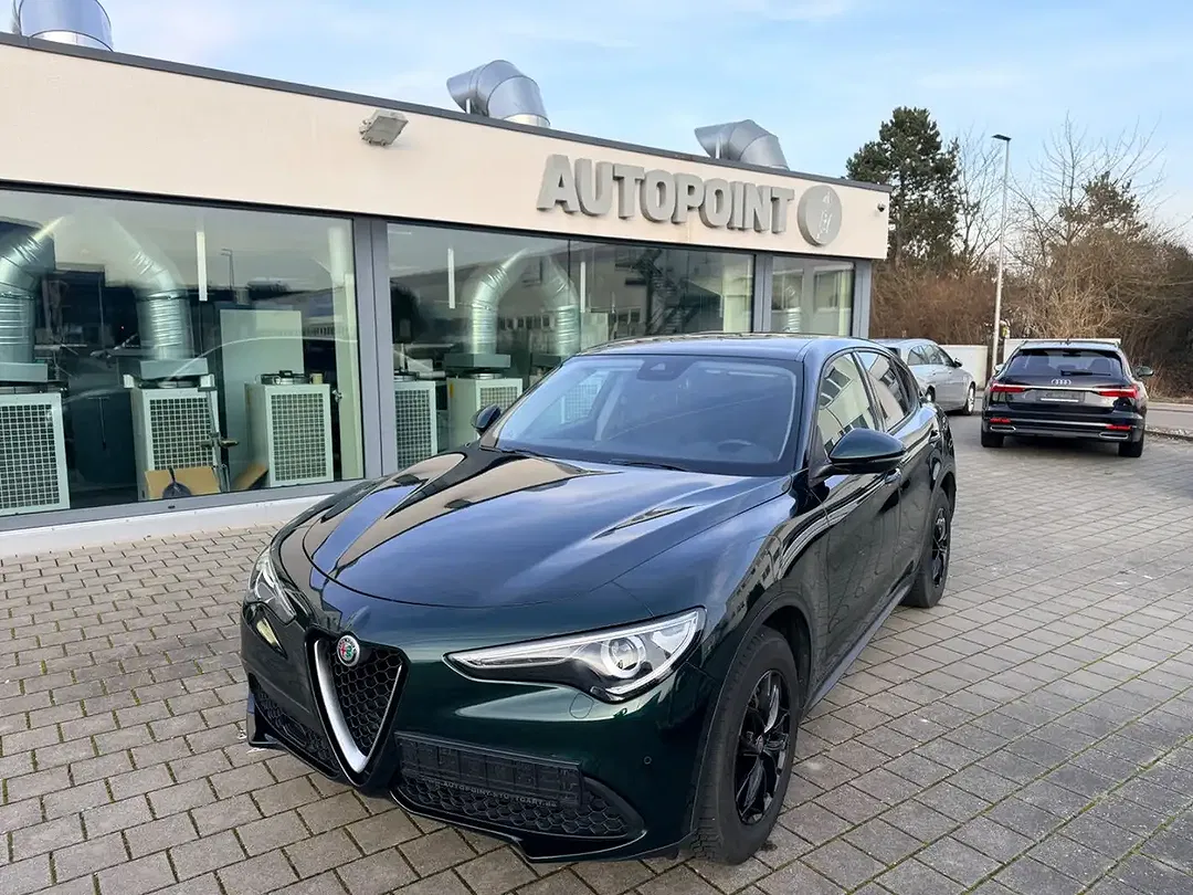 Alfa Romeo Stelvio - Thumbnail 9