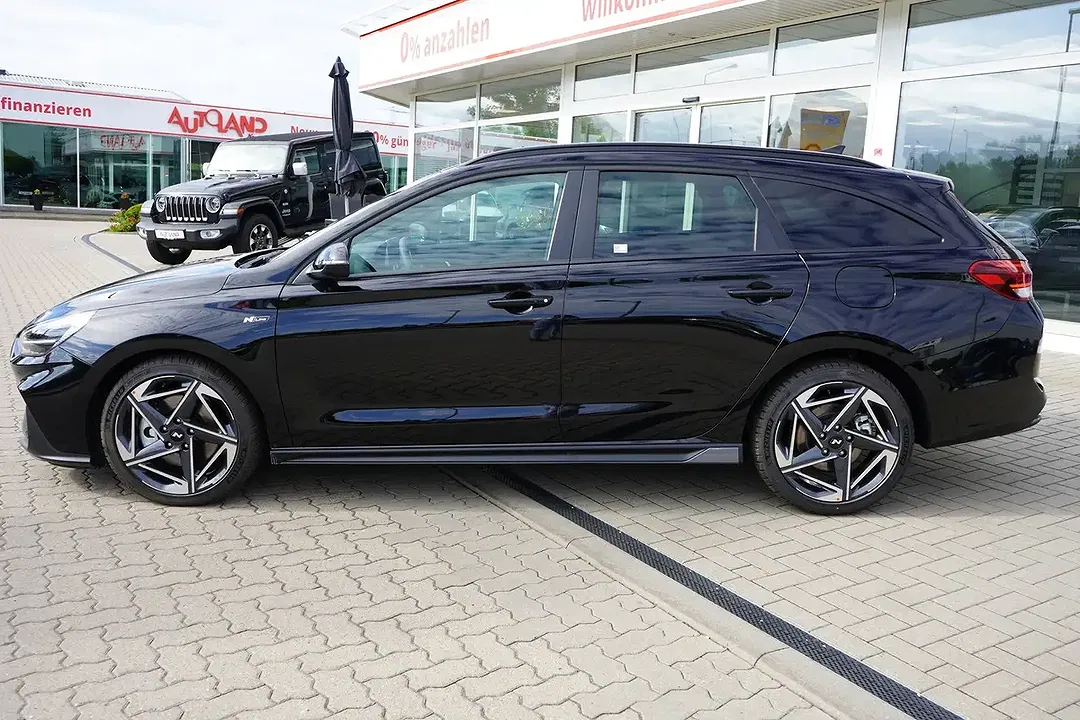 Hyundai i30 1.6 T-GDI AUT N Line cw - foto 1