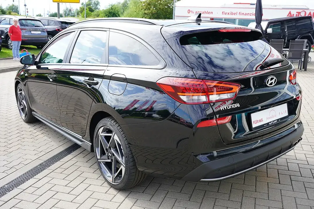 Hyundai i30 1.6 T-GDI AUT N Line cw - foto 2