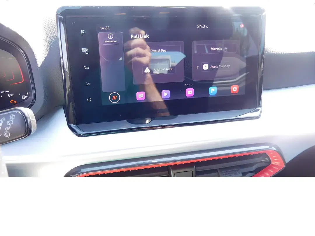 SEAT Arona - Thumbnail 5