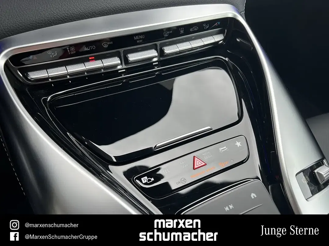 Mercedes-Benz AMG GT - Thumbnail 27