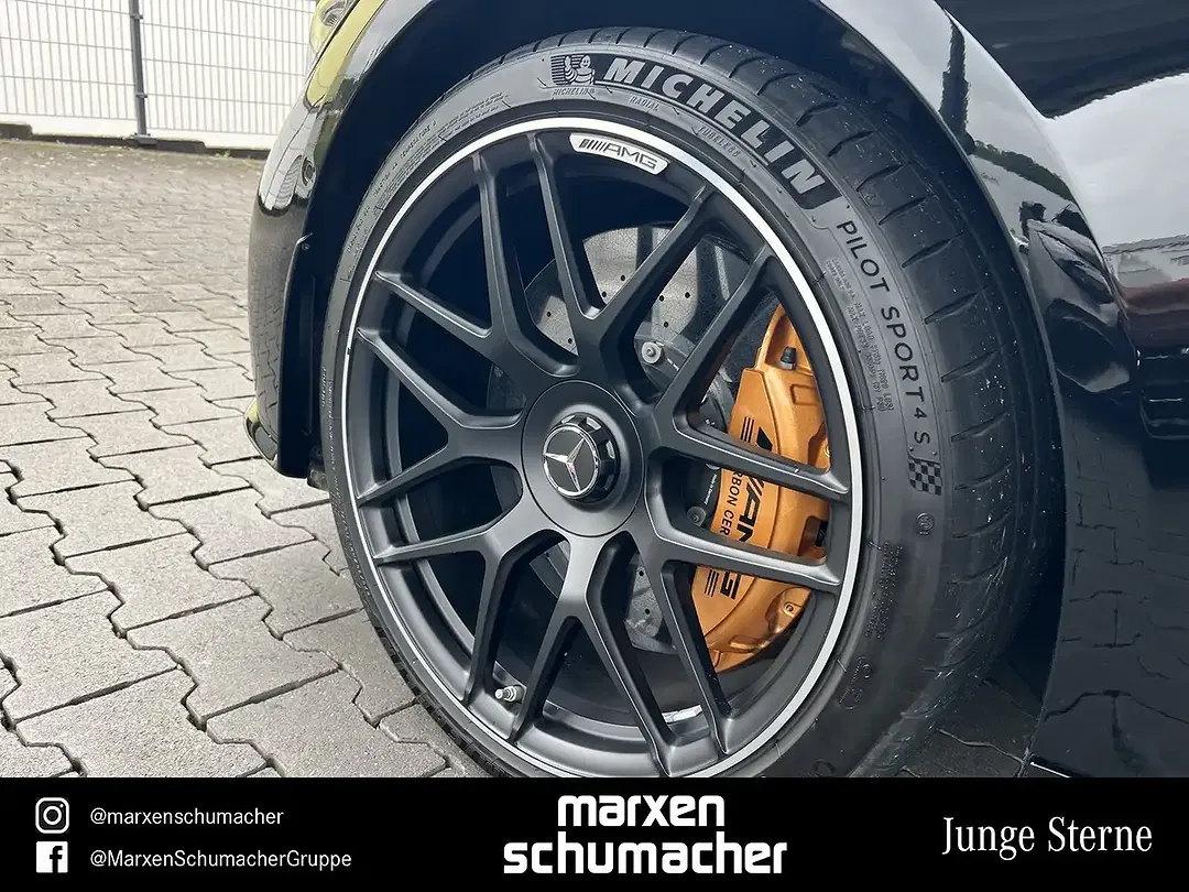 Mercedes-Benz AMG GT - Thumbnail 7