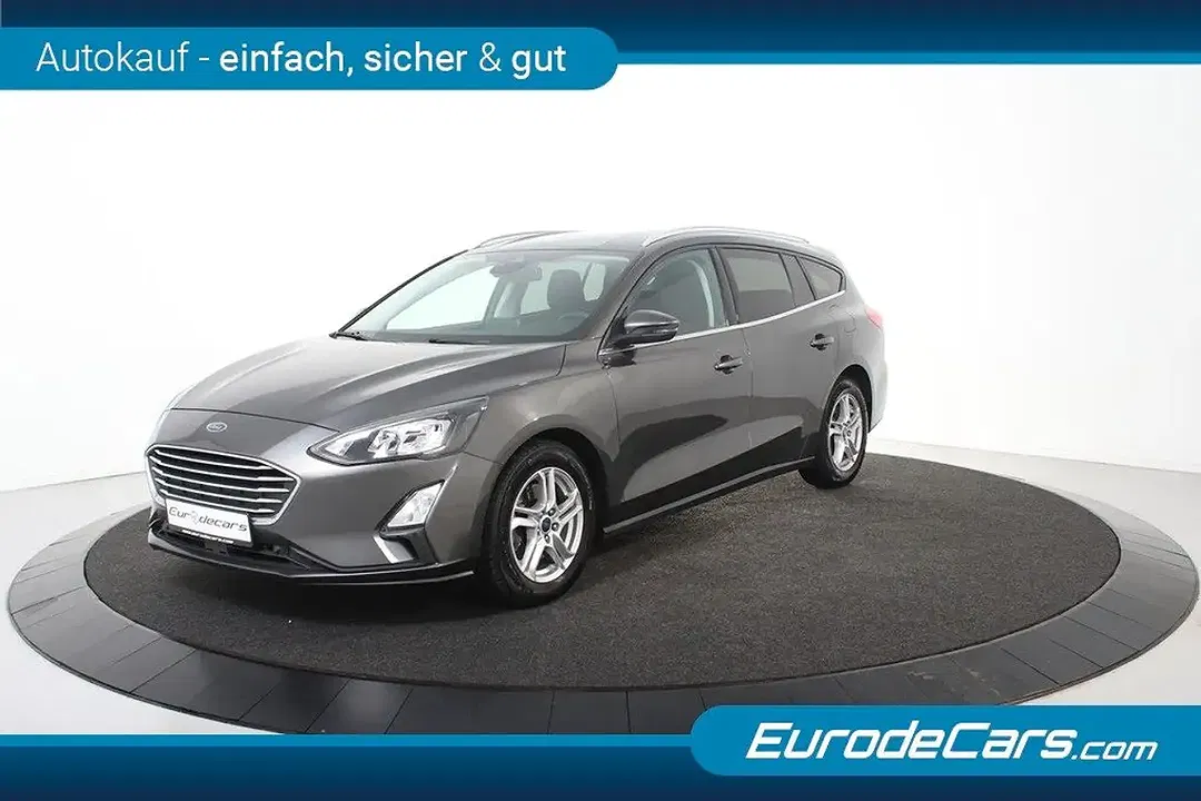 Ford Focus - Thumbnail 5