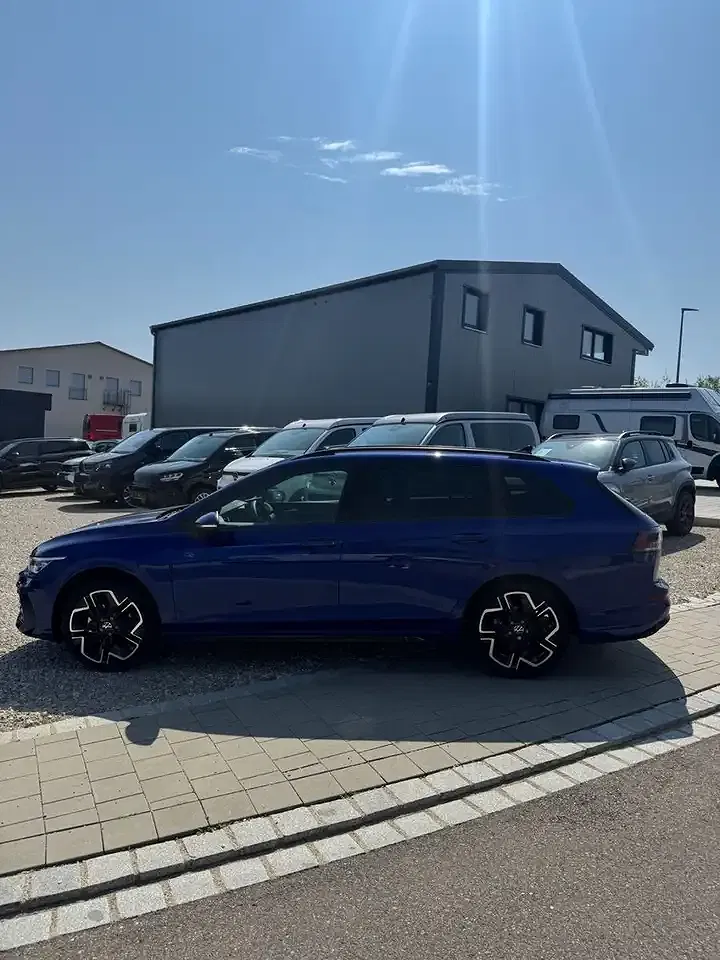 Volkswagen Golf - Thumbnail 7