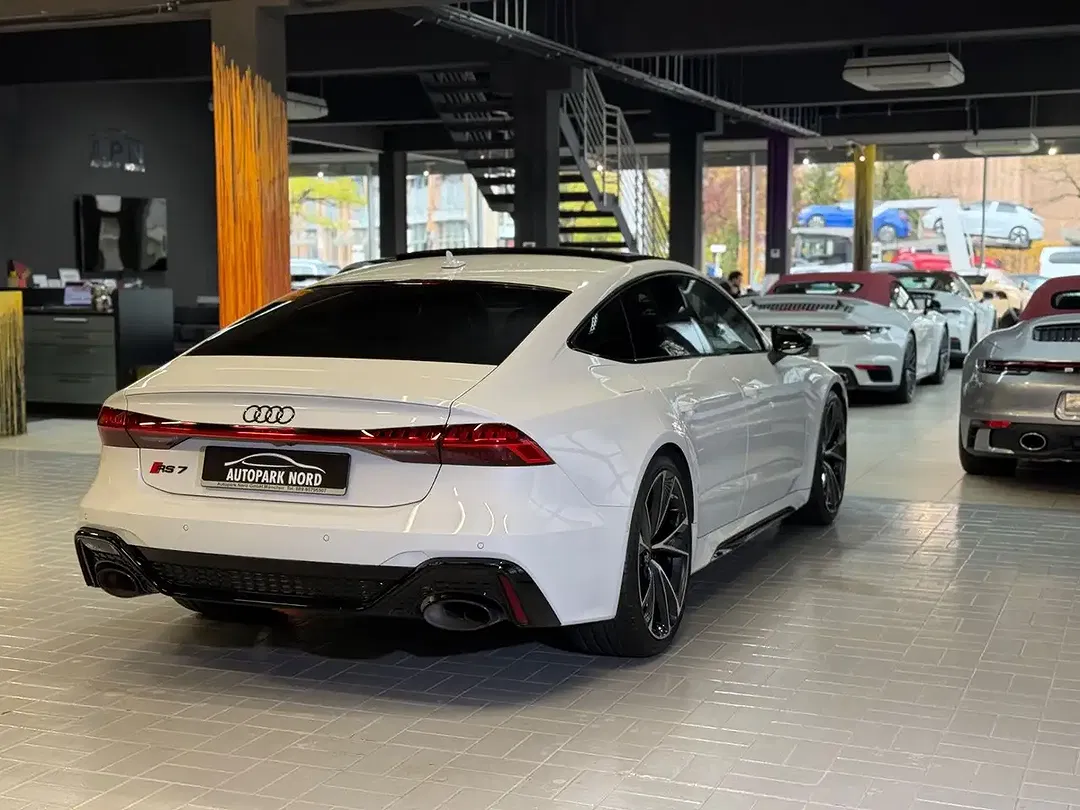 Audi RS7 - Thumbnail 7